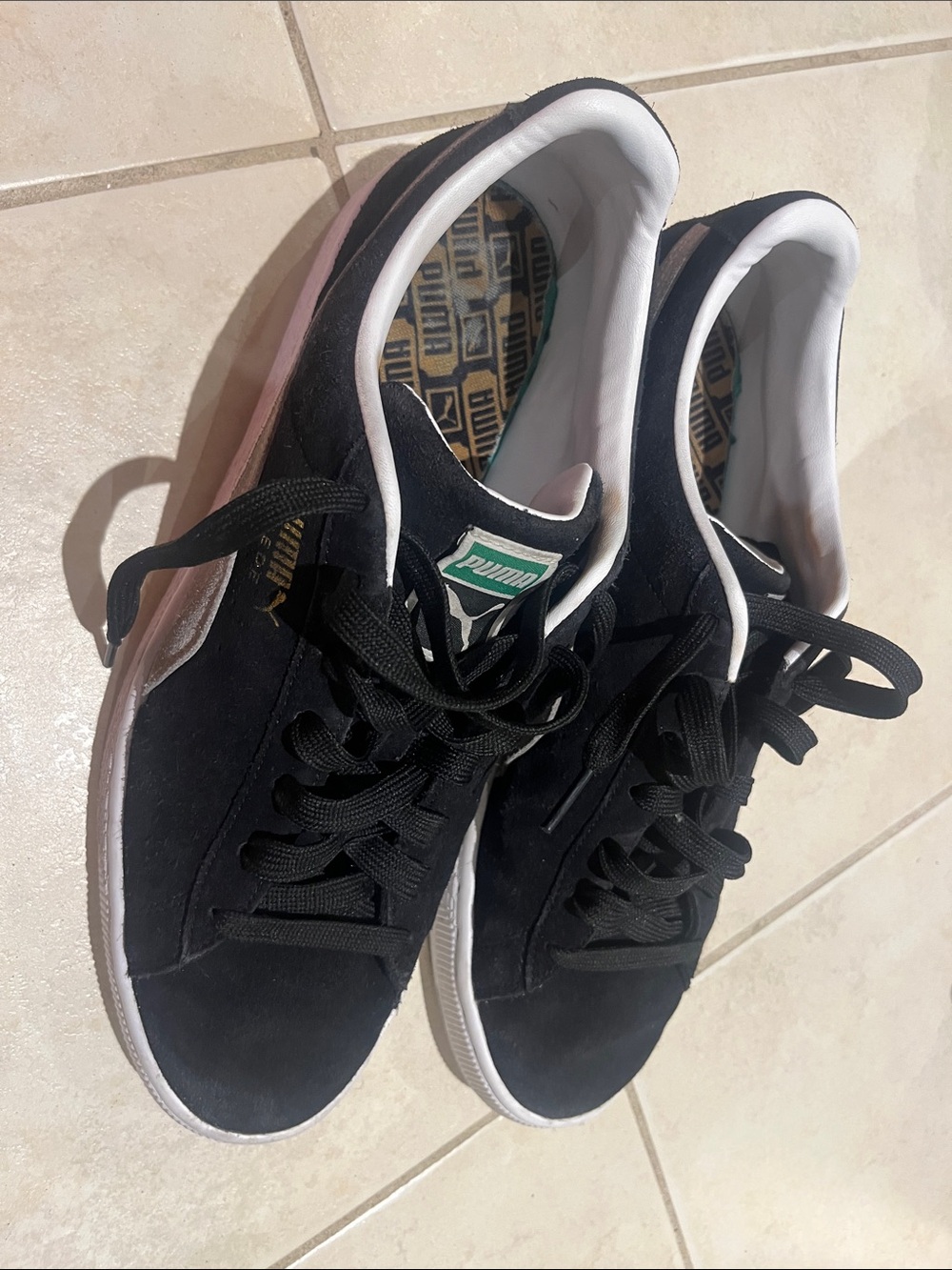 Men’s Puma Suede Classic Sneakers size 12